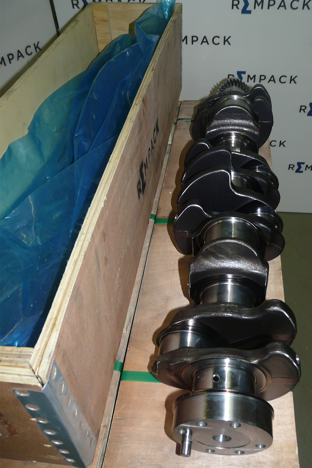 Crankshaft and Bearings REMPACK 20010001 (RE505921, RE537070, RE537071)  Rempack 20410001 (RE65165)  Rempack 20410002 (RE65168) 